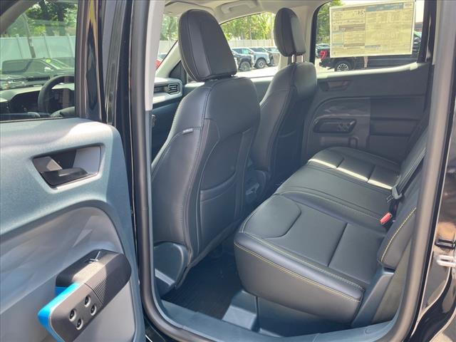 2025 Ford Maverick Lobo Standard