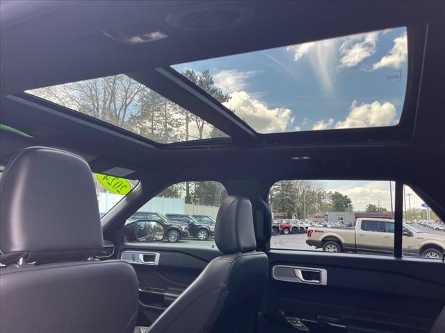 2024 Ford Explorer ST-Line