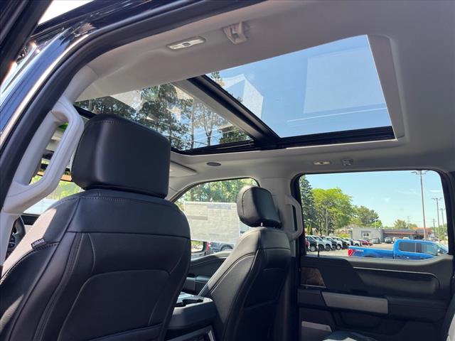 2025 Ford F-250 Super Duty LARIAT