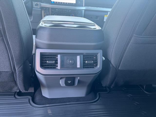 2025 Ford F-250 Super Duty XLT