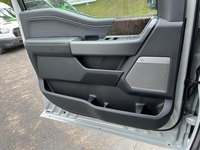 2025 Ford F-250 Super Duty LARIAT
