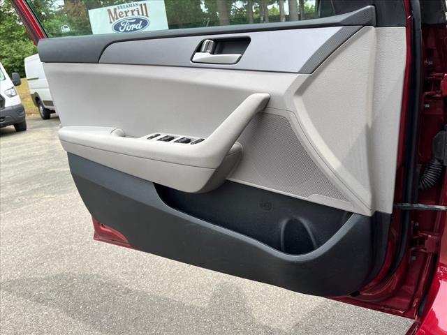 2016 Hyundai SONATA 2.4L SE