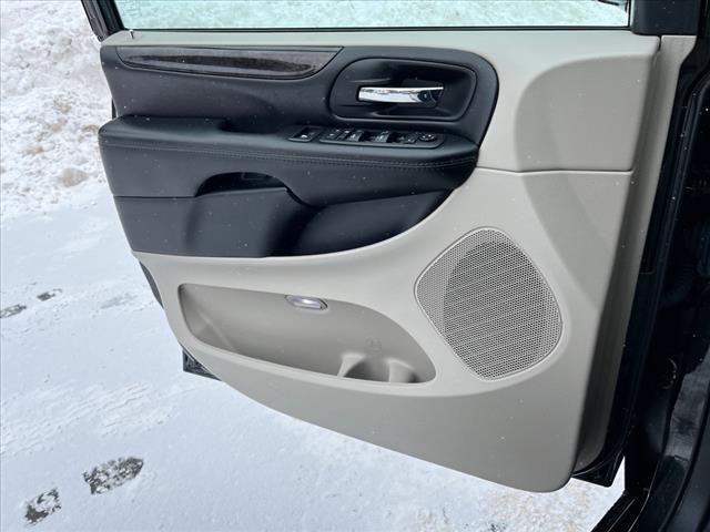 2020 Dodge Grand Caravan SE