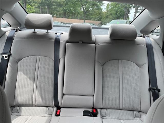 2016 Hyundai SONATA 2.4L SE