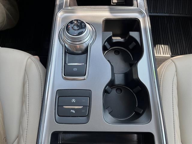 2023 Ford Edge Titanium