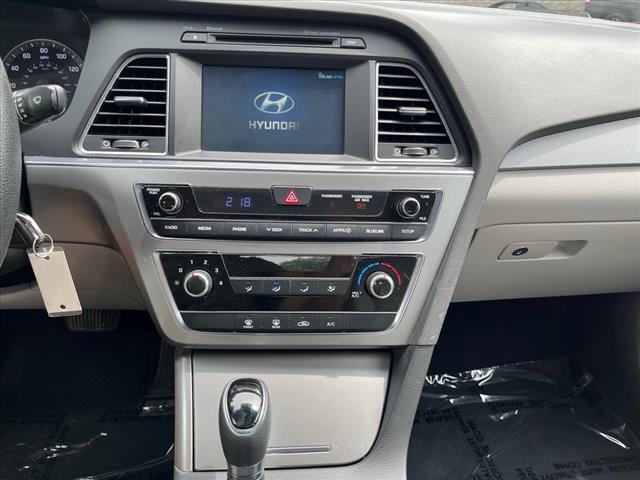 2016 Hyundai SONATA 2.4L SE