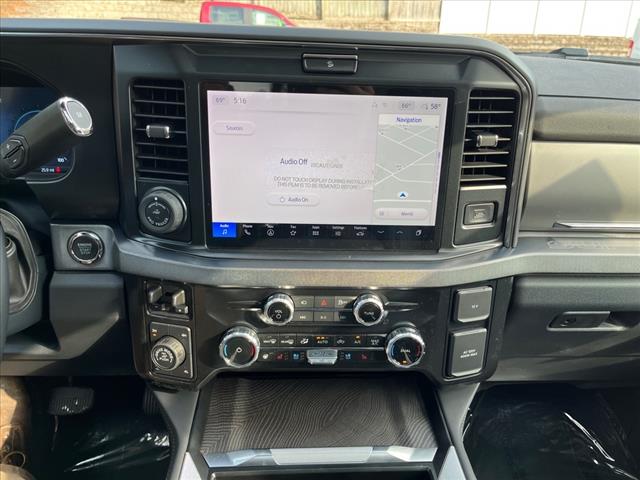2025 Ford F-350 Super Duty Platinum