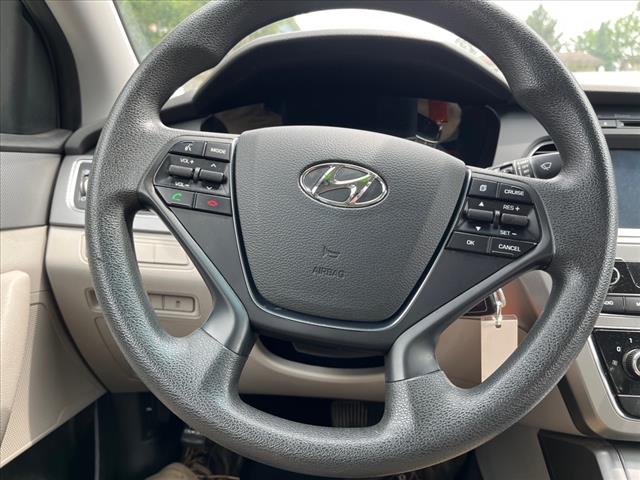 2016 Hyundai SONATA 2.4L SE
