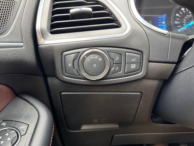 2021 Ford Edge Titanium