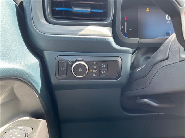 2025 Ford Maverick Lobo Standard