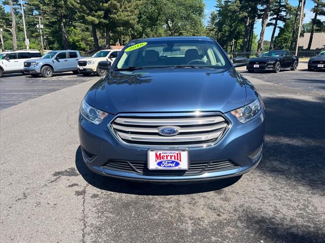 2018 Ford Taurus SE
