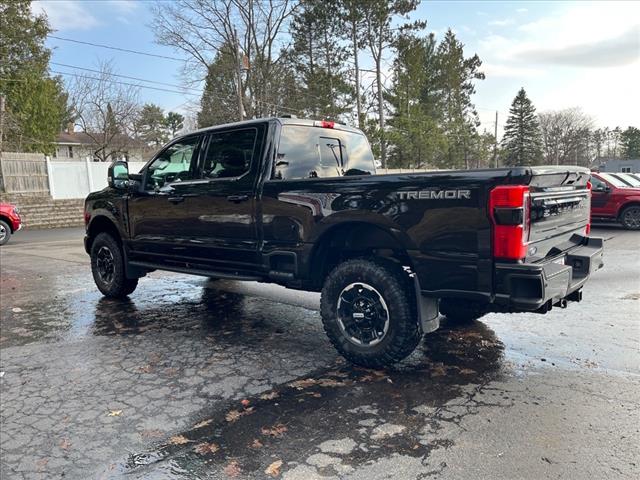 2025 Ford F-350 Super Duty Platinum
