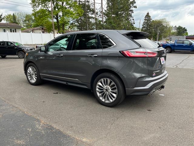 2021 Ford Edge Titanium