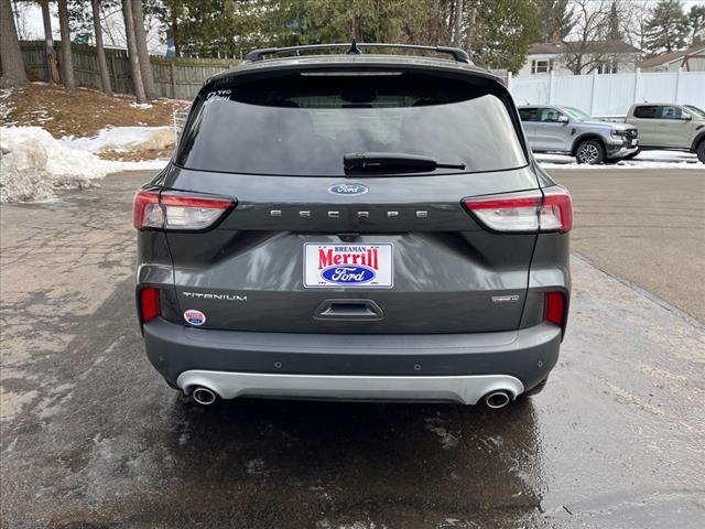 2020 Ford Escape Hybrid Titanium Hybrid