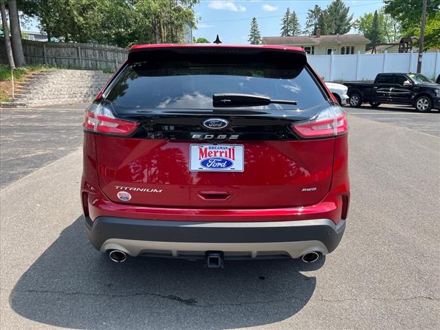 2023 Ford Edge Titanium