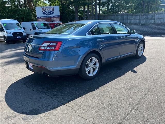 2018 Ford Taurus SE