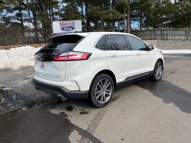 2022 Ford Edge 