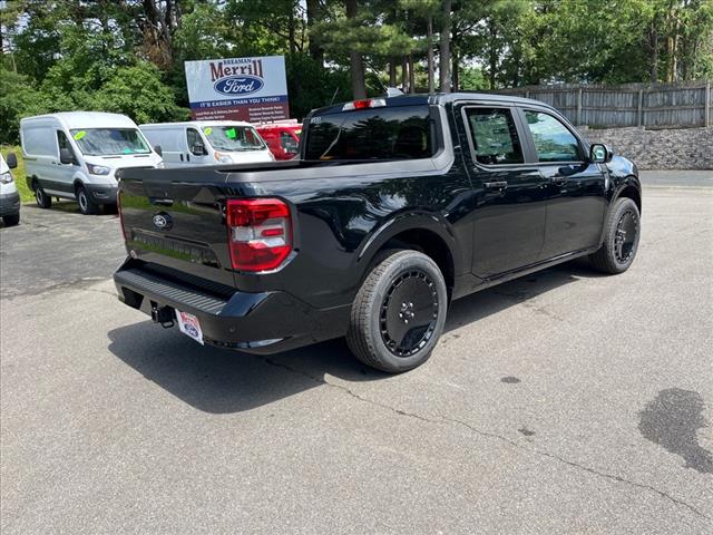 2025 Ford Maverick Lobo Standard
