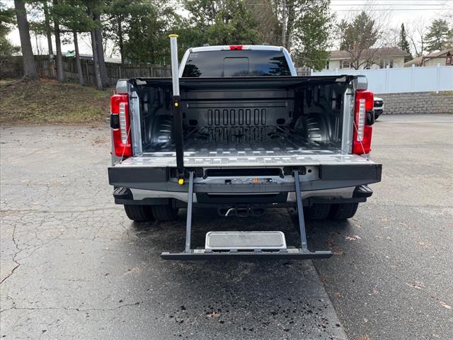 2023 Ford F-450 Super Duty LARIAT