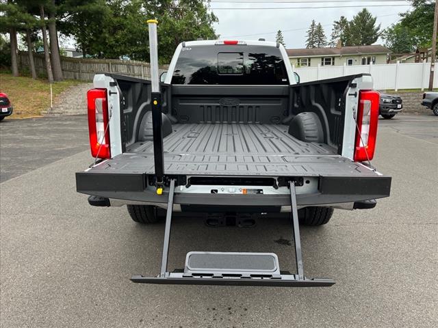2025 Ford F-350 Super Duty XLT