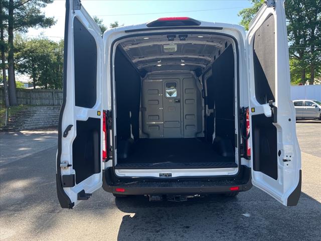 2025 Ford Transit Cargo