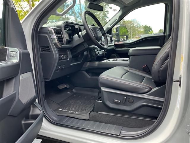 2025 Ford F-250 Super Duty LARIAT
