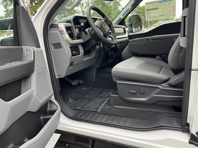 2025 Ford F-350 Super Duty XLT