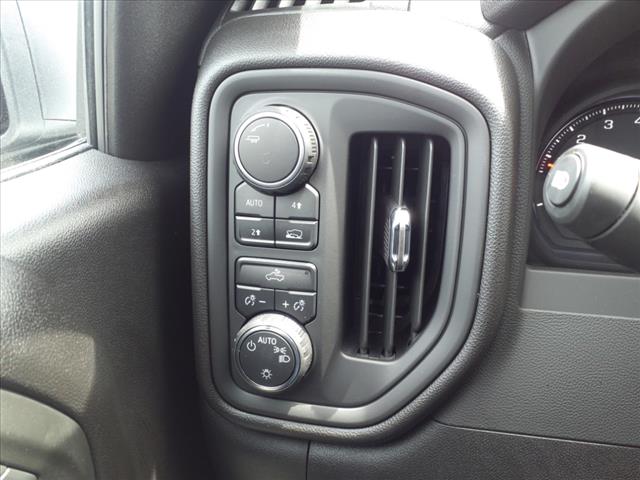 2025 Chevrolet Silverado 1500 Custom - Photo 10