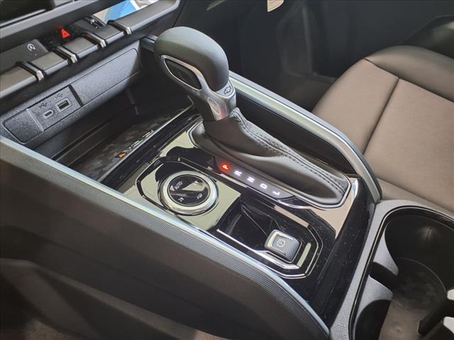 2025 Chevrolet Colorado WT/LT - Photo 12