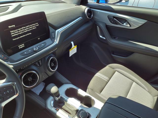 2025 Chevrolet Blazer LT - Photo 12