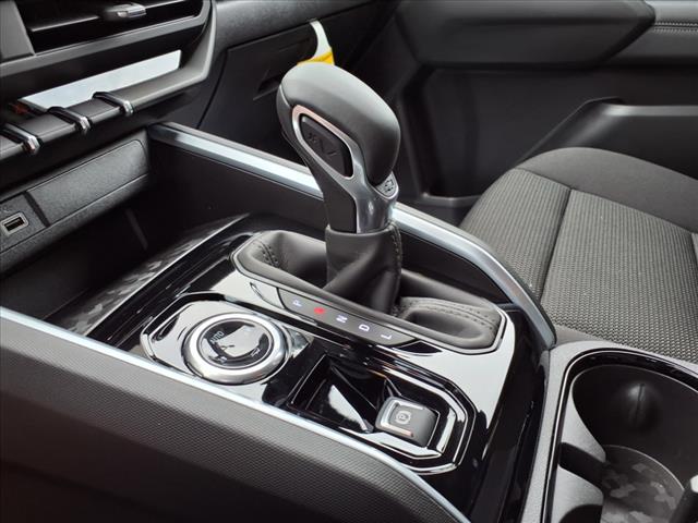2025 Chevrolet Colorado WT/LT - Photo 13