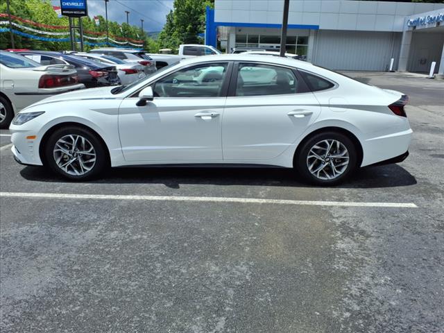 2022 Hyundai SONATA SEL - Photo 3