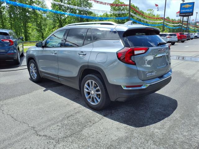 2024 GMC Terrain SLT - Photo 4