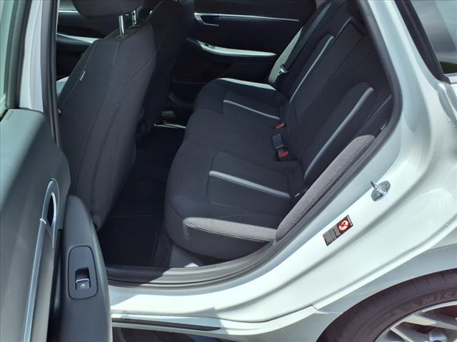 2022 Hyundai SONATA SEL - Photo 8