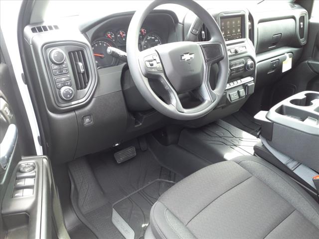 2025 Chevrolet Silverado 1500 Custom - Photo 9