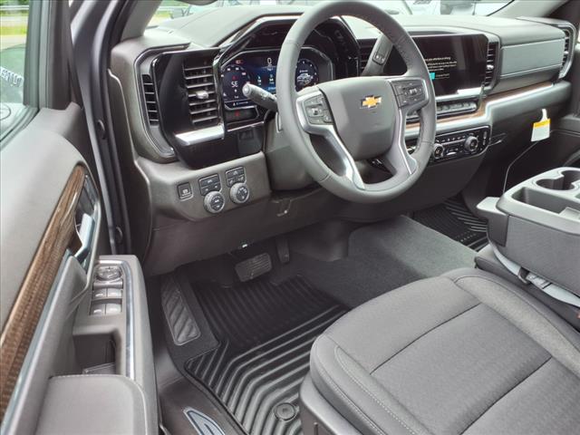 2025 Chevrolet Silverado 1500 LT (2FL)
