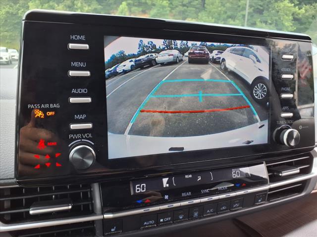 2023 Toyota Sienna 