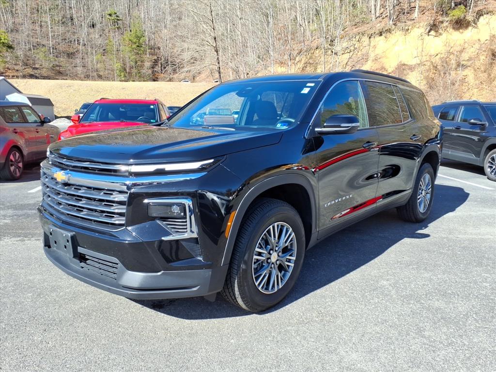 2025 Chevrolet Traverse LT AWD