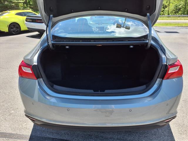 2024 Chevrolet Malibu LT w/1LT