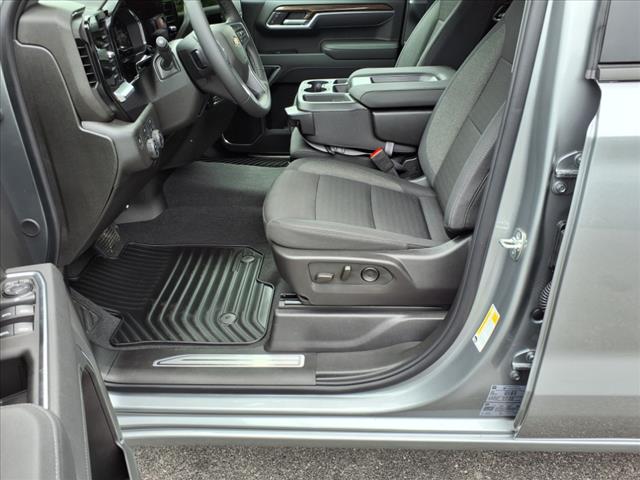 2025 Chevrolet Silverado 1500 LT (2FL)