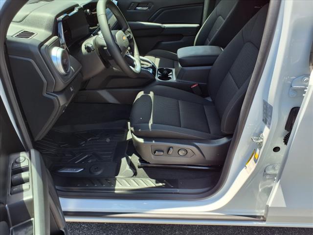 2025 Chevrolet Colorado WT/LT
