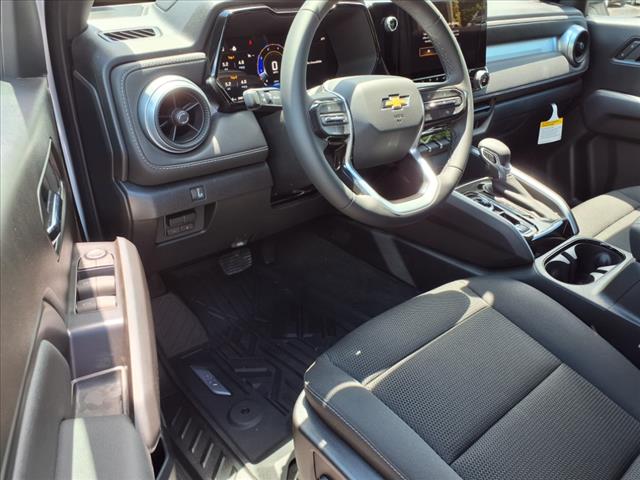 2025 Chevrolet Colorado WT/LT