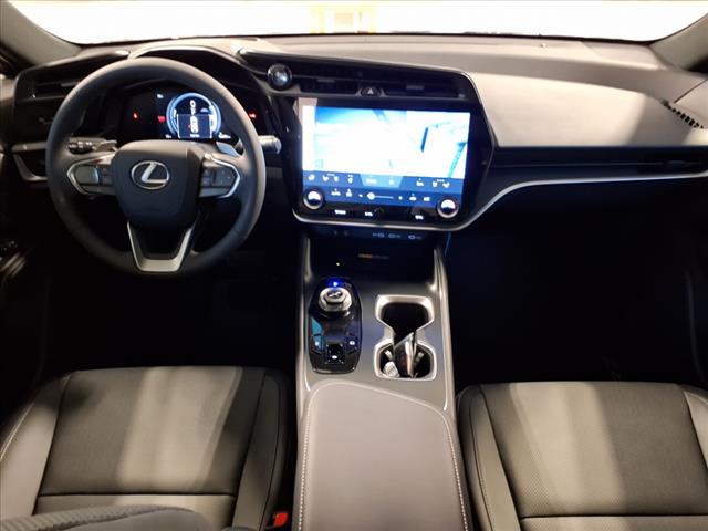 2025 Lexus RZ 450e 