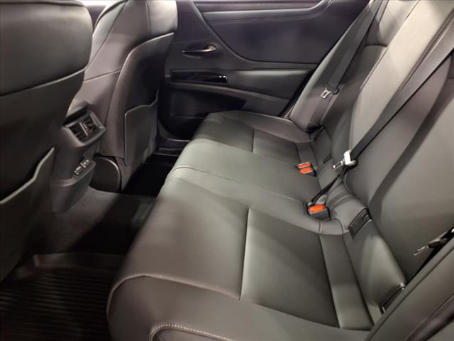 2025 Lexus ES 350 350