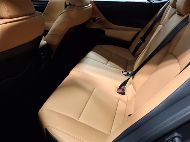 2025 Lexus ES 350 350