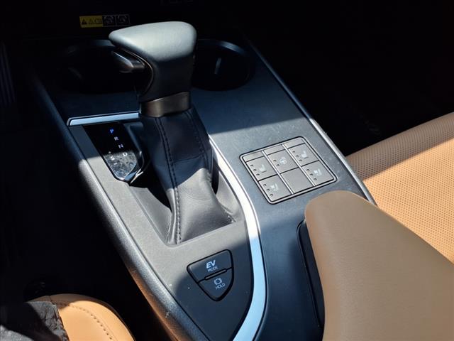 2023 Lexus UX 250h Premium