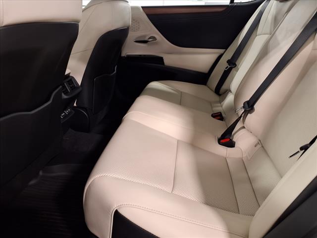 2025 Lexus ES 350 350