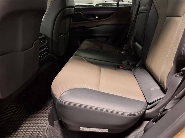 2025 Lexus LX 700h Overtrail