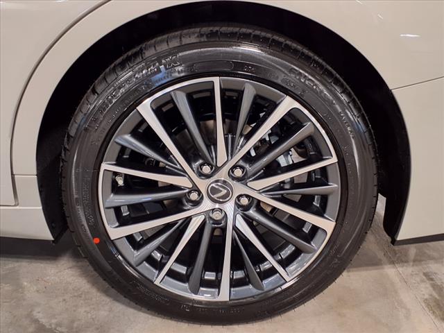 2025 Lexus ES 350 350
