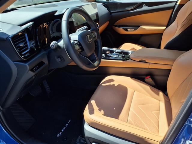 2025 Lexus NX 450h+ Luxury